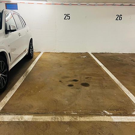 Ladenwohnung In Kreuzberg Mit Parkplatz In Einer Tiefgarage Berlin Kültér fotó